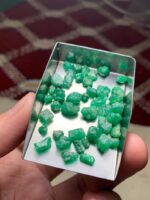 45.65 ct Emerald Rough Lot Swat – Compact Natural Crystals with Deep Green - Image 9