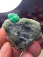 A Monumental 152.50-Carat Emerald Specimen from Swat: A Giant Born of the Mountains - Image 5
