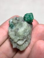 102 ct Natural Emerald Specimen from Swat – Large Raw Collector’s Gem - Image 3