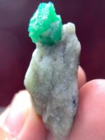 102 ct Natural Emerald Specimen from Swat – Large Raw Collector’s Gem - Image 9