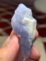 Exceptional 90.40 ct Afghan Hackmanite Crystal with Museum-Grade Size and Rare Optical Phenomena - Image 7