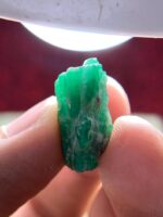 19.95ct Swat Emerald Crystal – Bold, Natural, and Brilliantly Formed - Image 6