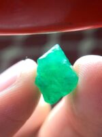 9.97 ct Swat Emerald Crystal – A Bold Statement of Nature - Image 3