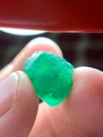 9.97 ct Swat Emerald Crystal – A Bold Statement of Nature - Image 6