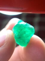9.97 ct Swat Emerald Crystal – A Bold Statement of Nature - Image 7
