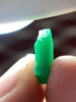 5.15ct Swat Emerald Crystal – A Wide, Vibrant Green Gem from Pakistan - Image 8