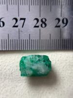 9.85 ct Swat Emerald Crystal (15.01 × 9.91 × 7.85 mm) – Natural Untreated Green Beryl from Pakistan’s Gem Valley - Image 9