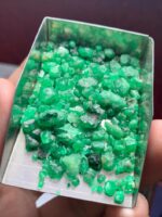56.00ct Swat Emerald Rough Lot - Natural Uncut Gemstones - Image 4