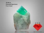 A Refined 25.45-Carat Swat Emerald Specimen: Elegance in Natural Form