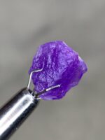 3.01ct Afghan Hackmanite Crystal – Rare Light-Reactive Beauty - Image 4