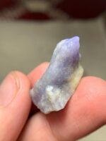Large Afghan Hackmanite Crystal – 32 Carats of Strong Natural Presence - Image 7