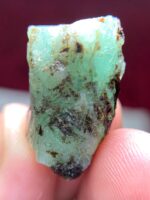 38.91ct Laghman Emerald Crystal: A Striking Natural Treasure from Afghanistan - Image 10