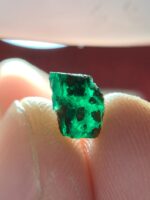 1.42ct Swat Emerald Crystal – Natural Untreated Green Gemstone (6.81 x 6.42 x 4.47 mm) - Image 4
