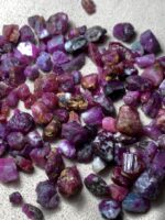 586 ct Afghan Ruby Rough – Large Natural Crystal for Cutting or Collection - Image 6