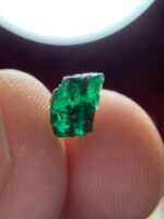 1.42ct Swat Emerald Crystal – Natural Untreated Green Gemstone (6.81 x 6.42 x 4.47 mm) - Image 10