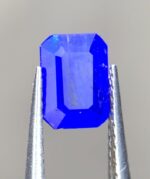 0.470 ct Royal Blue Hauyne: A Rare Gem with Exquisite Color and Cut - Image 4