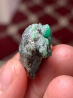 56.75-Carat Emerald Specimen from Swat: A Symmetrical and Substantial Crystal (27.75 × 28.50 × 15.37 mm) - Image 5