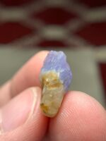 Elegant 8.55 ct Afghan Hackmanite Crystal with Rare Fluorescent Beauty - Image 9