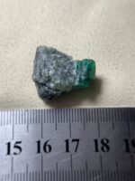 27.38ct Swat Emerald Specimen – A Stunning Natural Crystal with Impressive Size - Image 2