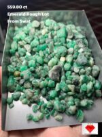 559.80-Carat Swat Emerald Rough Lot: A Treasure in Raw Form