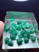44.30ct Swat Emerald Rough Lot: Raw Elegance from Pakistan’s Premier Source - Image 5