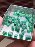 Panjshir Emerald Rough Lot – 34.95 Carats of Natural Presence - Image 2