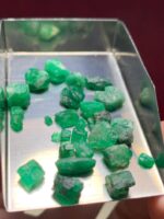 Uncut Majesty: 32.85 ct Swat Emerald Rough — Untamed Beauty in Every Millimeter" - Image 7
