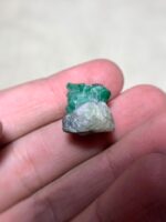 A 23.40-Carat Swat Emerald Specimen — A Natural Crystal With Depth and Presence - Image 4