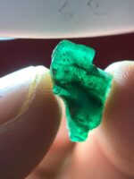 4.87ct Swat Emerald Crystal – Natural Untreated Green Gem (16.43 x 10.11 x 5.83 mm) - Image 7