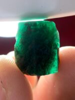 Natural Wonder: A 23.60ct Emerald Crystal from Swat Valley - Image 3