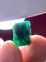 Natural Wonder: A 23.60ct Emerald Crystal from Swat Valley - Image 8