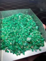 323.65 ct Swat Emerald Rough: Compact Gems with Hidden Potential - Image 13