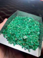 323.65 ct Swat Emerald Rough: Compact Gems with Hidden Potential - Image 6