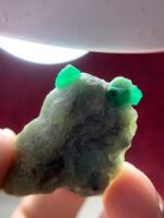 79 ct Natural Emerald Specimen from Swat – Collector-Grade Green Crystal - Image 3