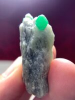 79 ct Natural Emerald Specimen from Swat – Collector-Grade Green Crystal - Image 10