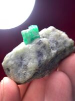Monumental Beauty: 244.64-Carat Emerald Specimen from Swat Valley - Image 4