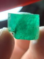 A 16.90-Carat Swat Emerald Crystal — Dimensions, Origin, and Value Explained - Image 6