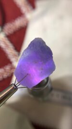Exceptional 48.50ct Hackmanite Crystal from Afghanistan - Image 5