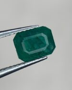 Exquisite 0.690 Ct Emerald Cut Green Hauyne: A Rare Gemstone of Distinction - Image 6