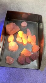 32 ct Afghan Hackmanite Rough Lot – Bold Natural Formation with Collectible Depth - Image 3