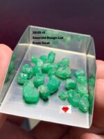 Majestic 28.85 ct Swat Emerald Rough: Uncut Natural Beauty (9.17 × 8.19 × 5.28 mm)