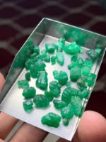 Inside a 39.51 Carat Swat Emerald Rough Lot: Nature in Its Raw Form - Image 10