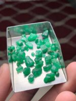 Inside a 39.51 Carat Swat Emerald Rough Lot: Nature in Its Raw Form - Image 3