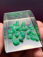 Majestic 28.85 ct Swat Emerald Rough: Uncut Natural Beauty (9.17 × 8.19 × 5.28 mm) - Image 5