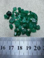 Inside a 39.51 Carat Swat Emerald Rough Lot: Nature in Its Raw Form - Image 7