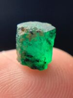 Swat Emerald Crystal: 2.13ct Gemstone, Pakistan - Image 2