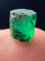 Swat Emerald Crystal: 2.13ct Gemstone, Pakistan - Image 3