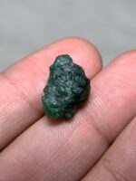 9.22ct Swat Emerald Crystal – Natural Uncut Gemstone - Image 6