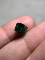 4.30 ct Swat Emerald Crystal — A Petite Treasure of Natural Elegance - Image 2
