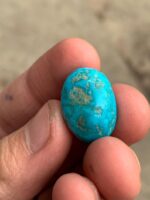 Exquisite Afghan Turquoise: A 25.32 ct Cabochon Gem - Image 3